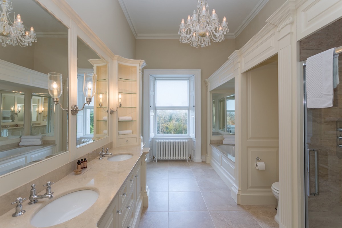Master bedroom bathroom